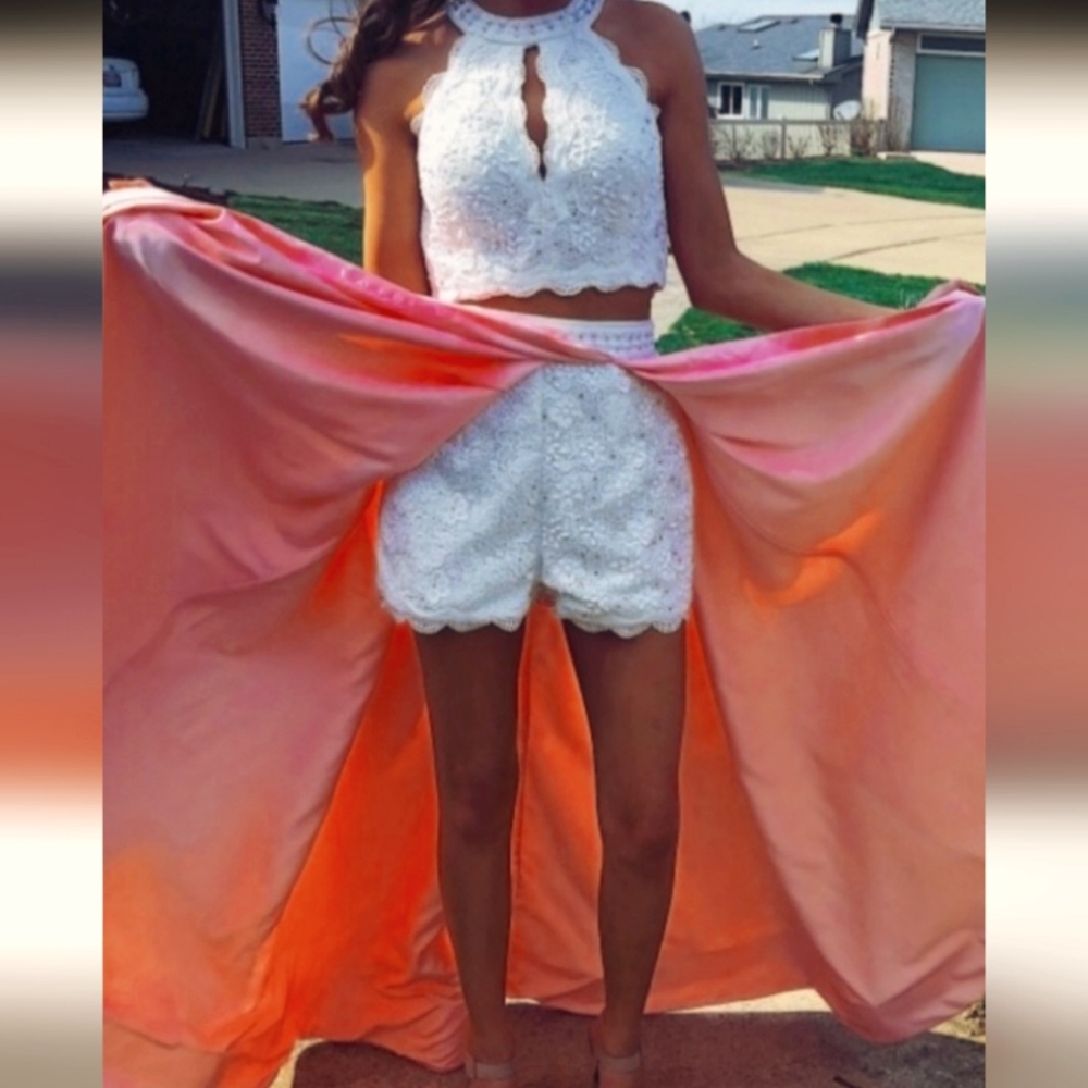 Ladies 3 piece Prom Dress White and Pink  size 2 to 4